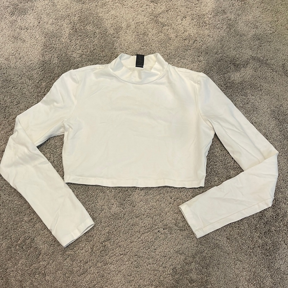 White crop top